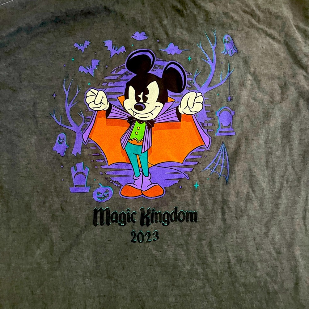 Disney parks, Mickey’s not so scary Halloween‎ party T-shirt 2023, NWT s S & L